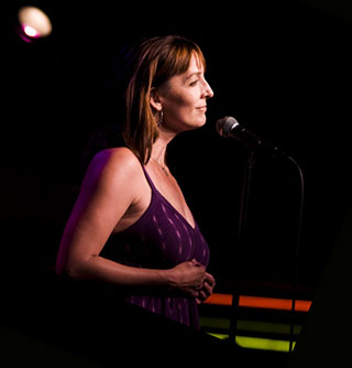 Julia Murney